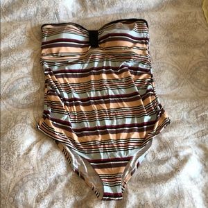 Jessica Simpson maternity one piece swimsuit